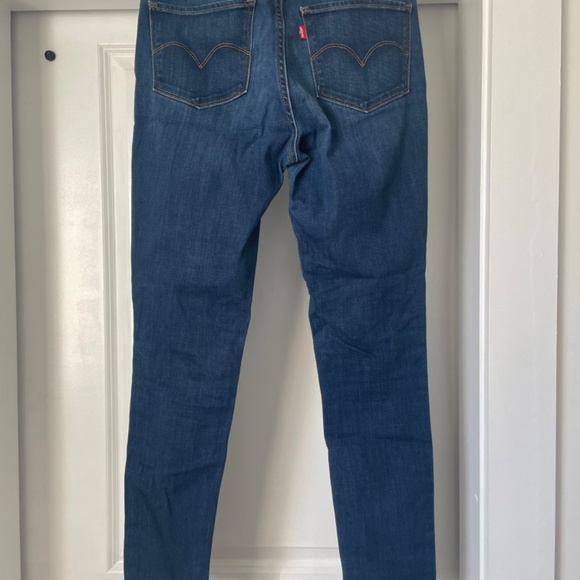 Levi’s 721s - Picture 2 of 4